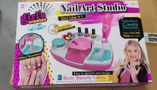 Nail art